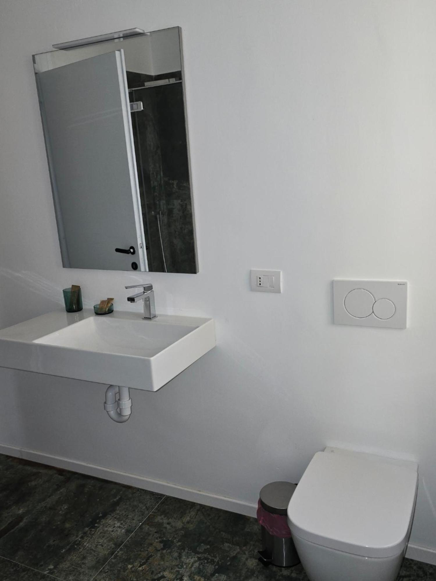 La Torretta Apartment Peschiera del Garda Dış mekan fotoğraf