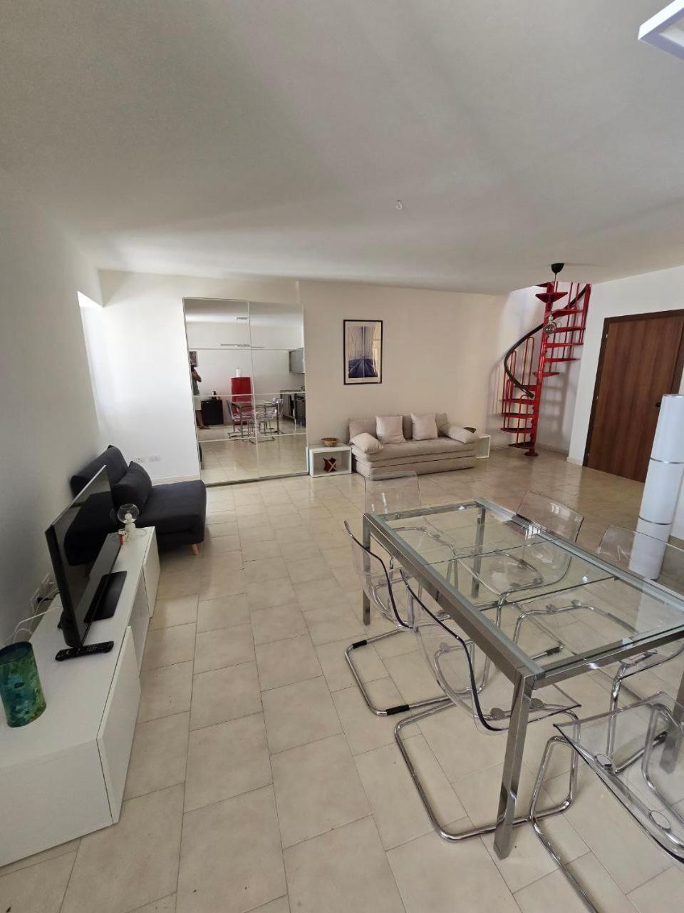 La Torretta Apartment Peschiera del Garda Dış mekan fotoğraf