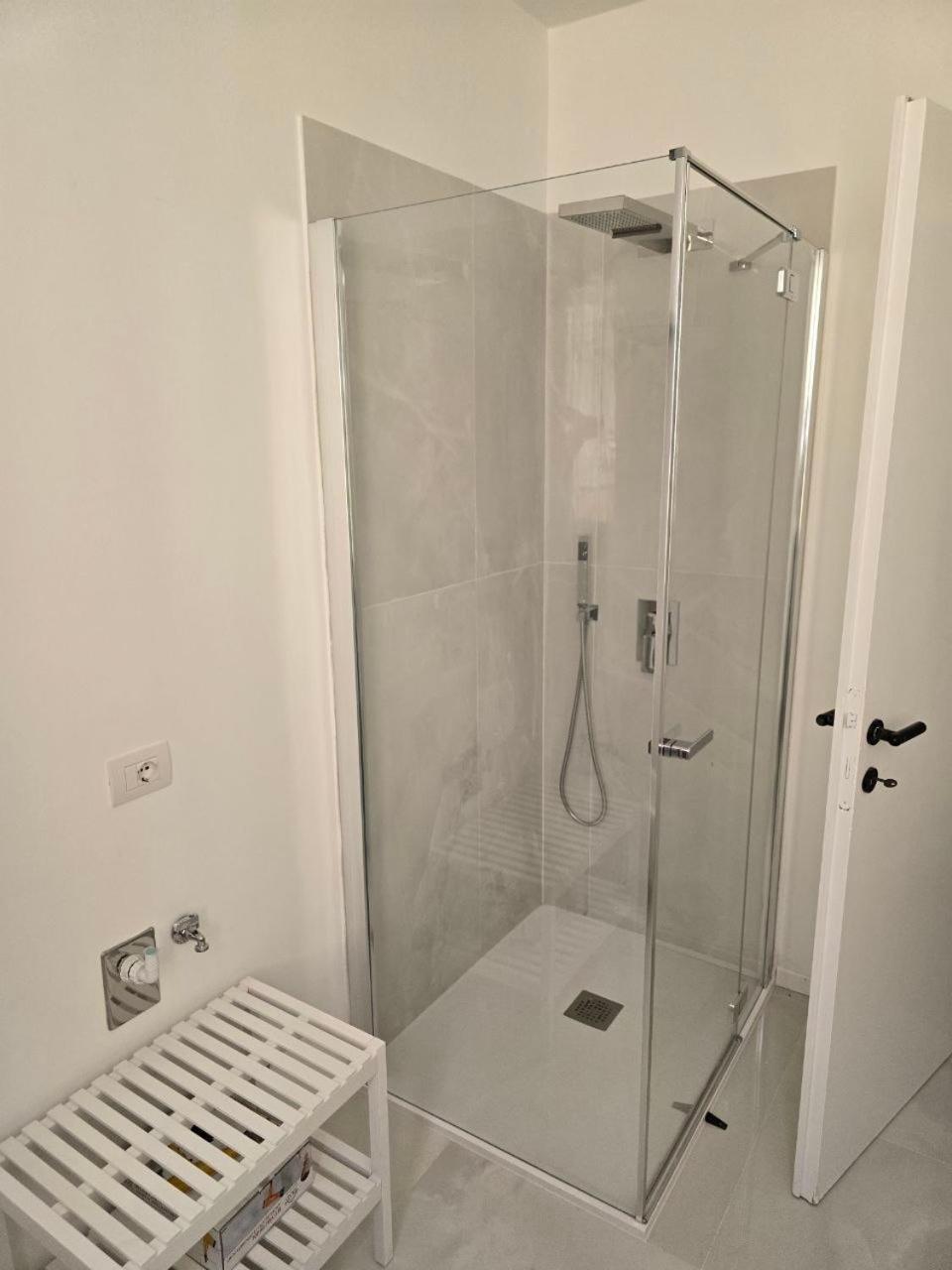 La Torretta Apartment Peschiera del Garda Dış mekan fotoğraf